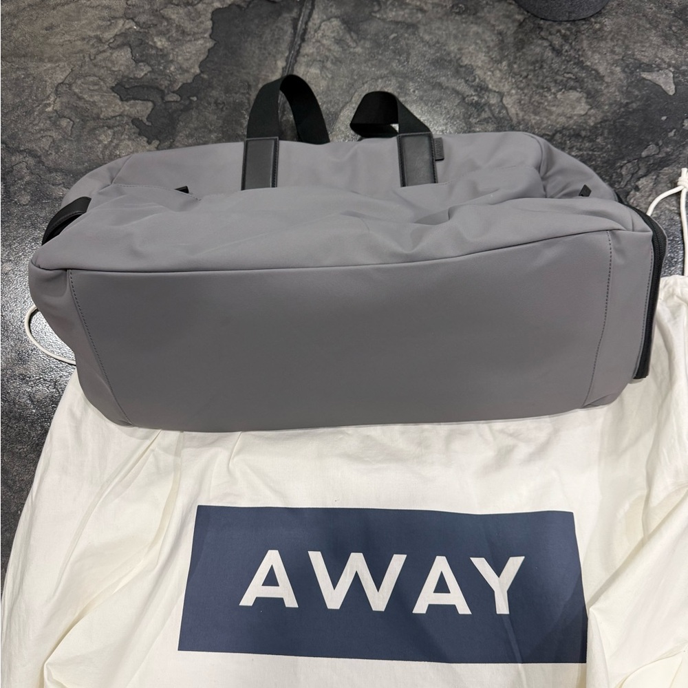 Away Gray Weekend Duffel Bag - Picture 2 of 8